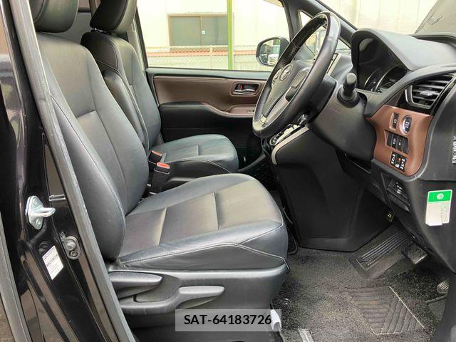 Toyota ESQUIRE 2015-02 7979156-1