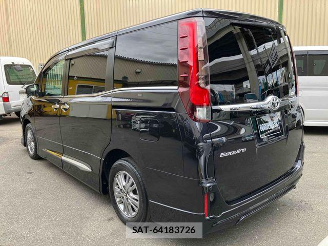 Toyota ESQUIRE 2015-02 7979156-5