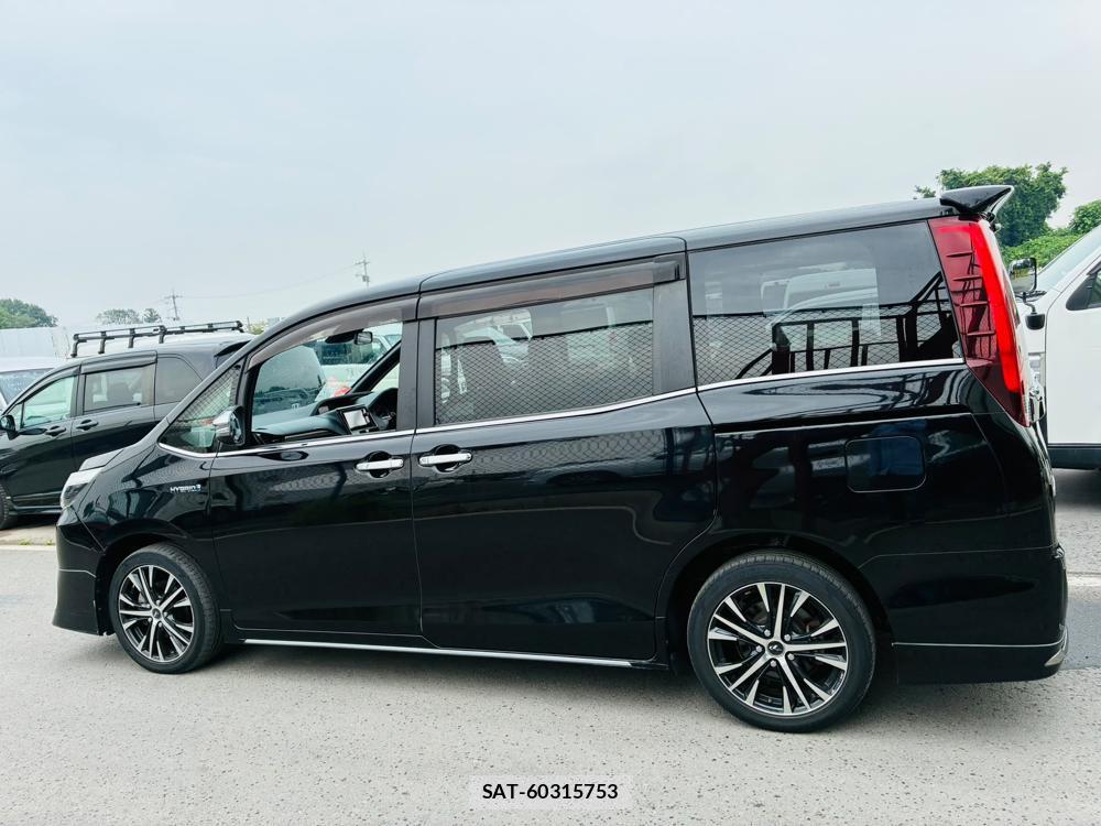Toyota ESQUIRE 2016-03 7892160-1