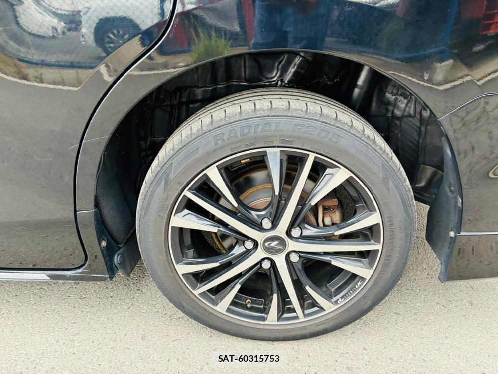 Toyota ESQUIRE 2016-03 7892160-30