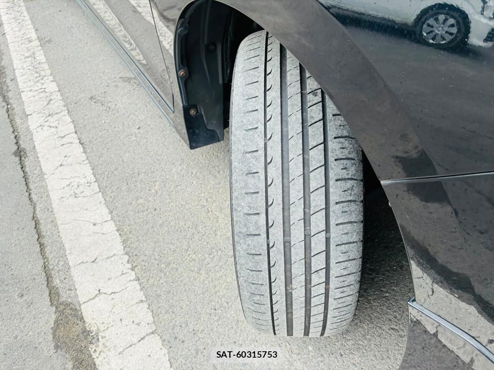 Toyota ESQUIRE 2016-03 7892160-32