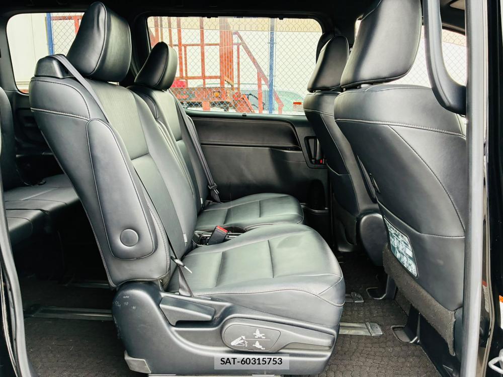 Toyota ESQUIRE 2016-03 7892160-8