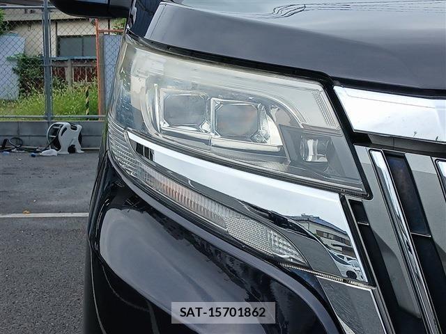 Toyota ESQUIRE 2018-10 8035405-11