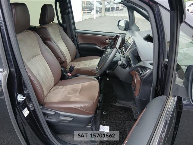 Toyota ESQUIRE 2018-10 8035405-14