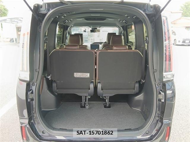 Toyota ESQUIRE 2018-10 8035405-19