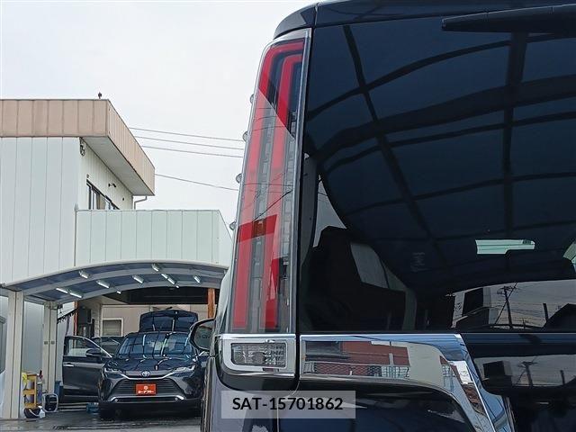 Toyota ESQUIRE 2018-10 8035405-28