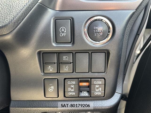 Toyota ESQUIRE 2019-07 8035403-11