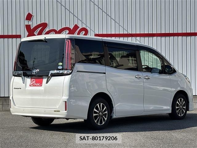 Toyota ESQUIRE 2019-07 8035403-2