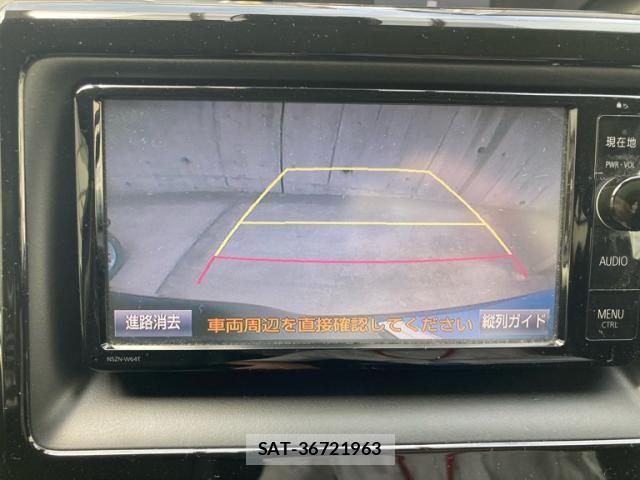 Toyota ESQUIRE 2016-04 8035407-18