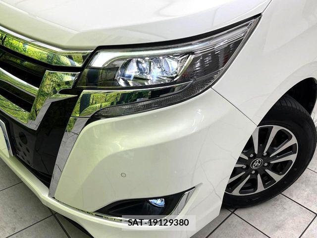 Toyota ESQUIRE 2019-08 8035404-10
