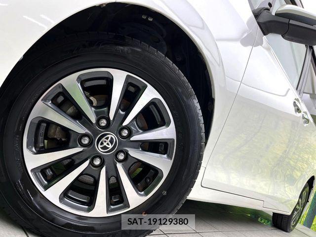 Toyota ESQUIRE 2019-08 8035404-11