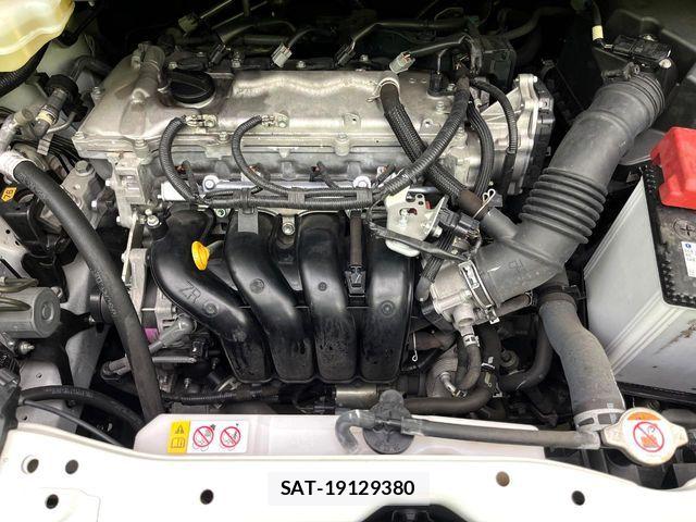 Toyota ESQUIRE 2019-08 8035404-16