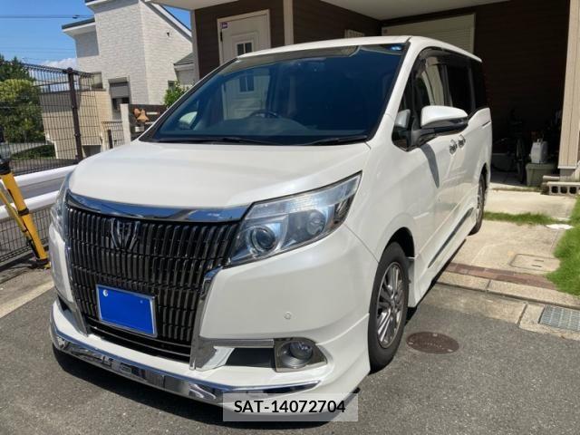 Toyota ESQUIRE 2015-04 8035406-0