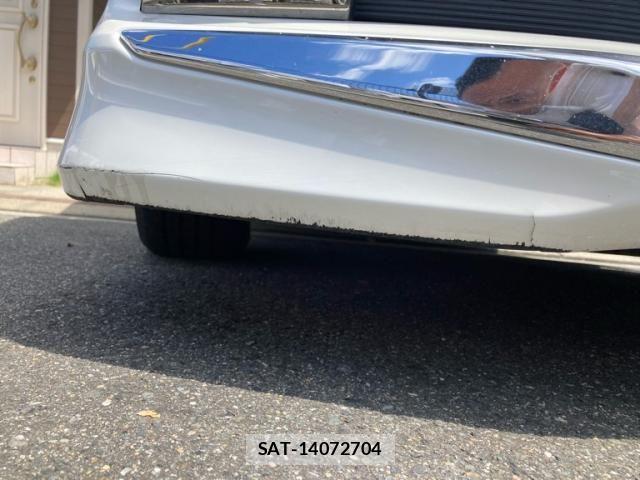 Toyota ESQUIRE 2015-04 8035406-13