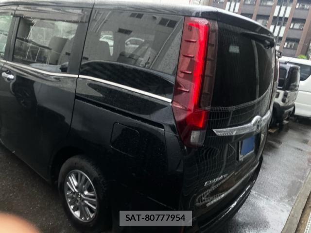 Toyota ESQUIRE 2015-07 8073678-5