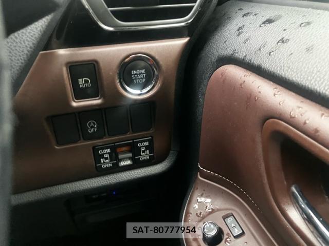 Toyota ESQUIRE 2015-07 8073678-8