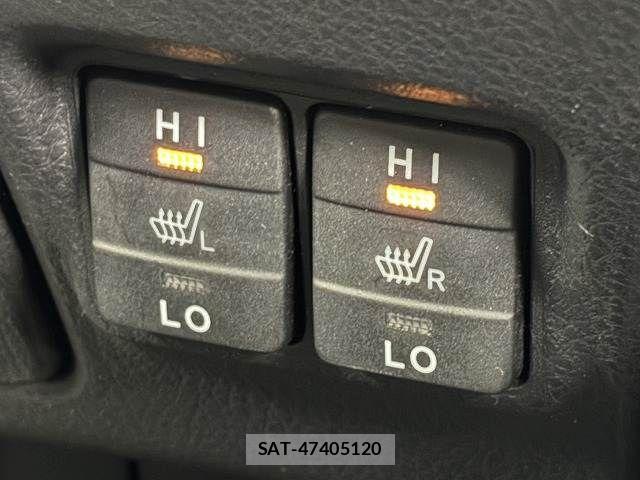 Toyota ESQUIRE 2021-01 8073673-6