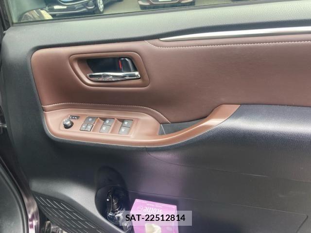 Toyota ESQUIRE 2014-11 8073677-14