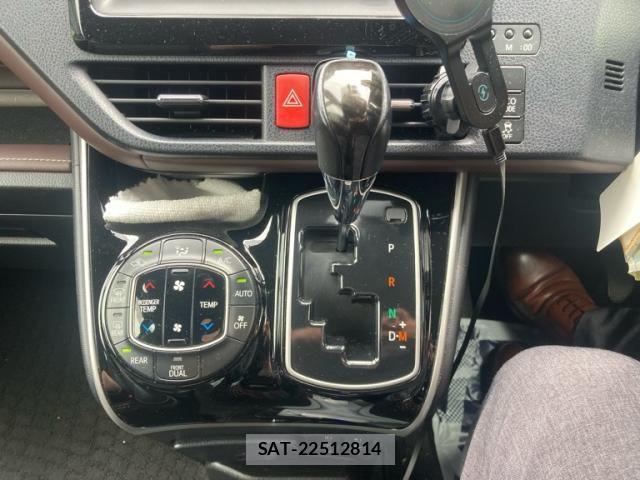 Toyota ESQUIRE 2014-11 8073677-26