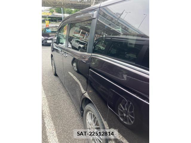 Toyota ESQUIRE 2014-11 8073677-5