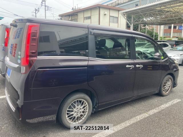 Toyota ESQUIRE 2014-11 8073677-7