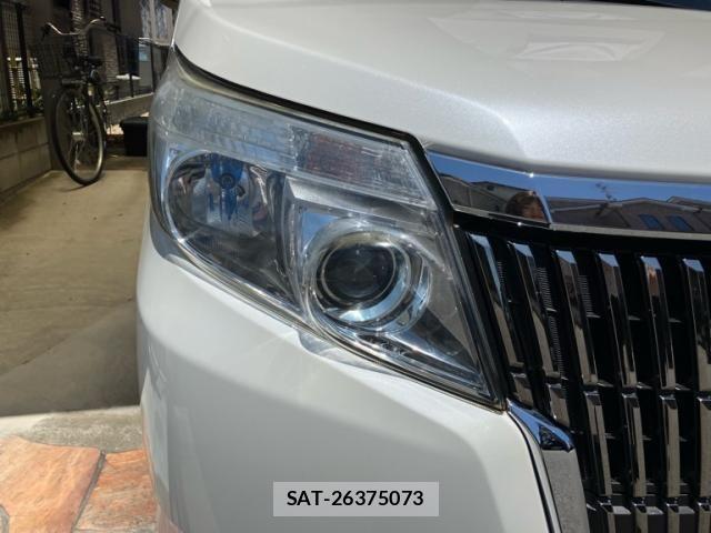 Toyota ESQUIRE 2014-12 8073676-0