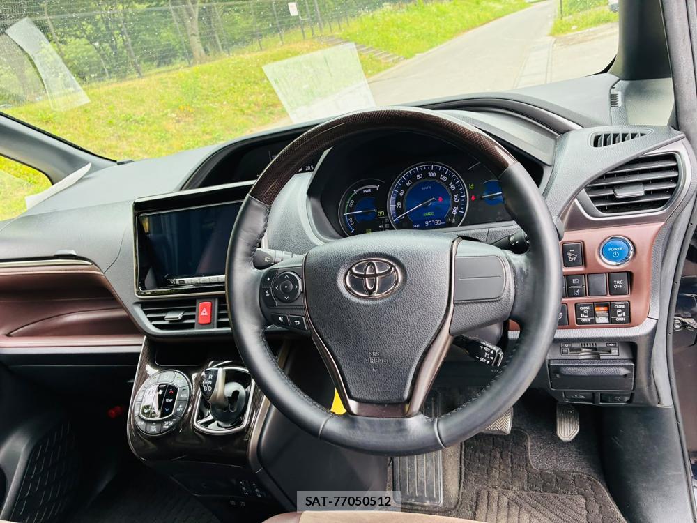 Toyota ESQUIRE 2018-08 8056357-13