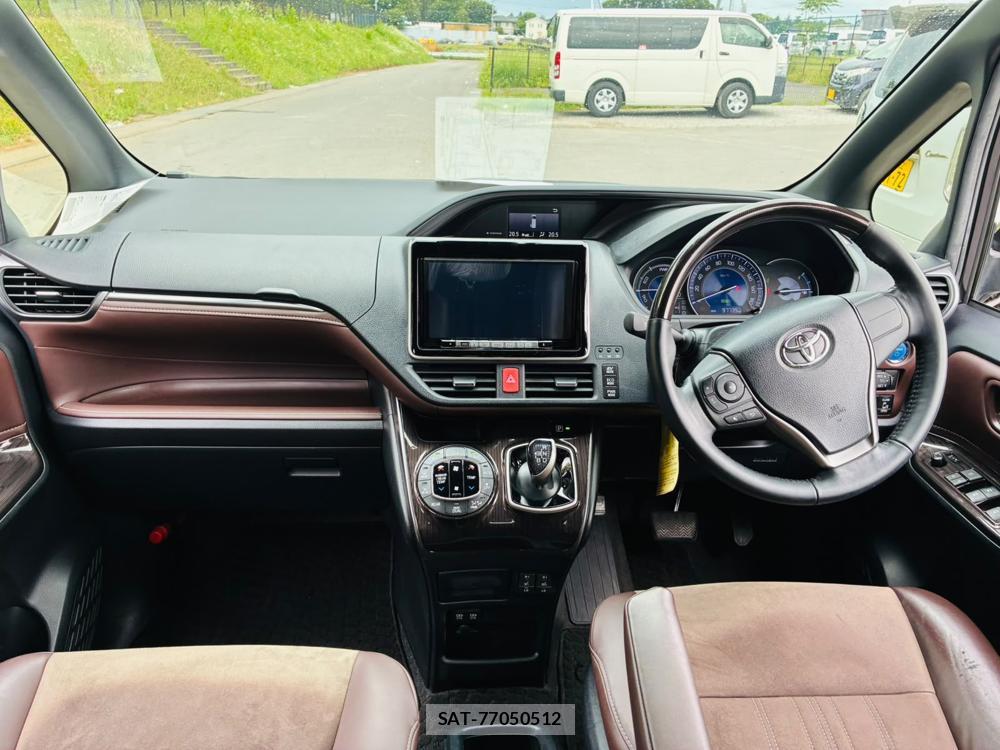 Toyota ESQUIRE 2018-08 8056357-23