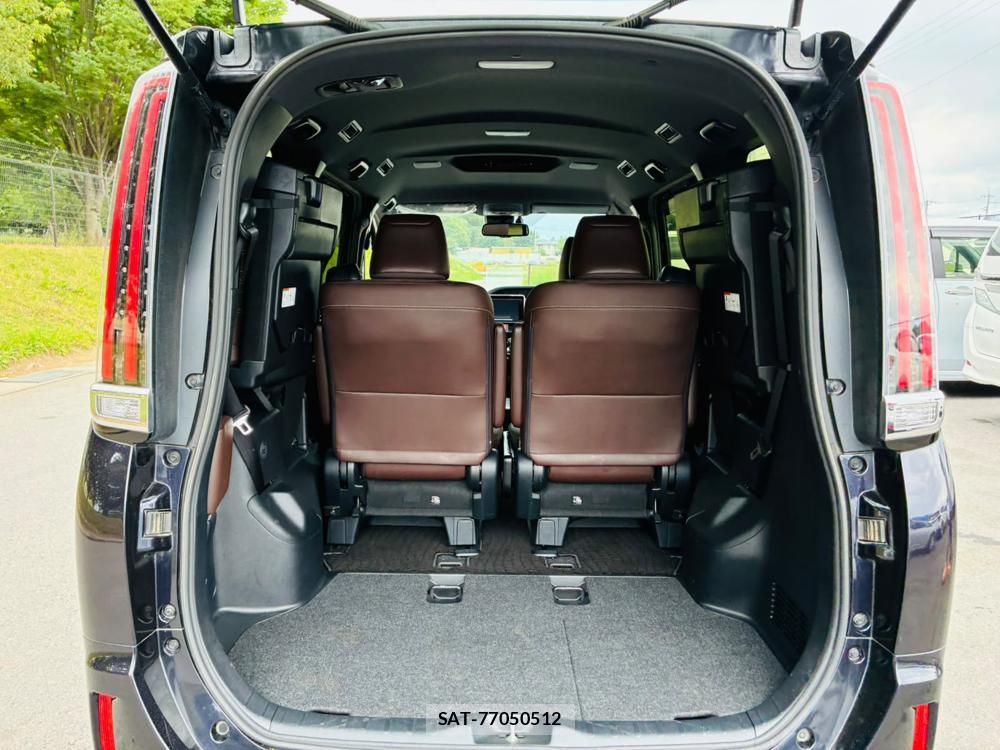 Toyota ESQUIRE 2018-08 8056357-25