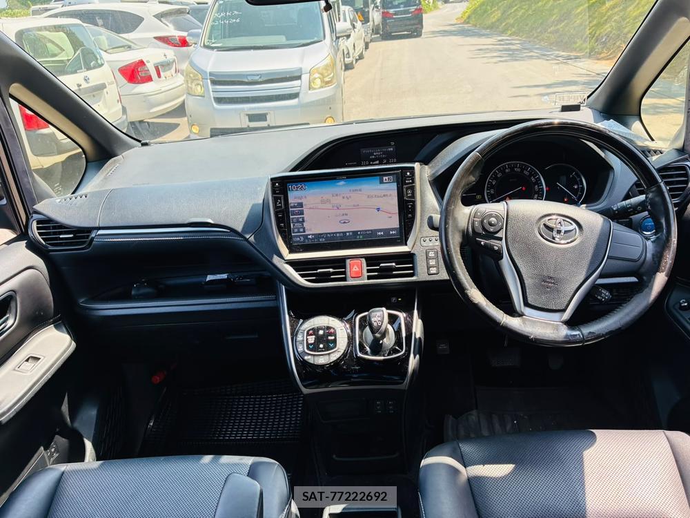 Toyota ESQUIRE 2016-02 7839256-12