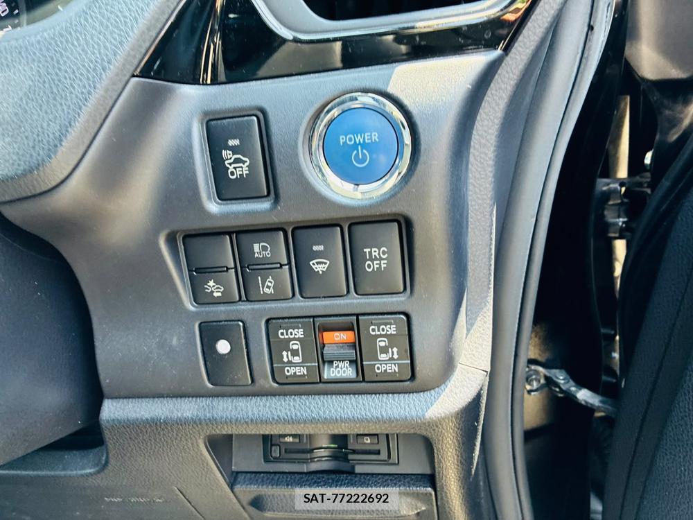 Toyota ESQUIRE 2016-02 7839256-16