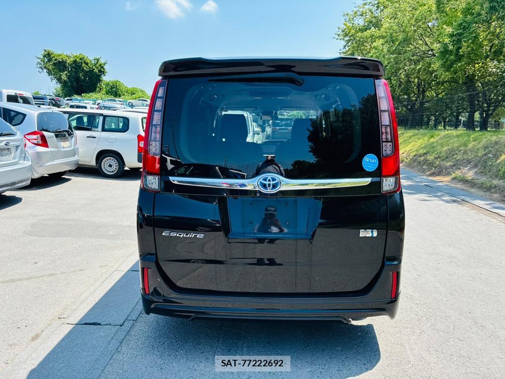 Toyota ESQUIRE 2016-02 7839256-3
