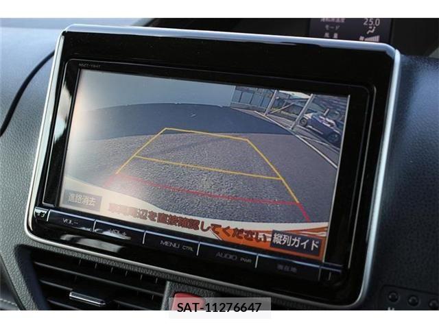 Toyota ESQUIRE 2015-08 8129950-4