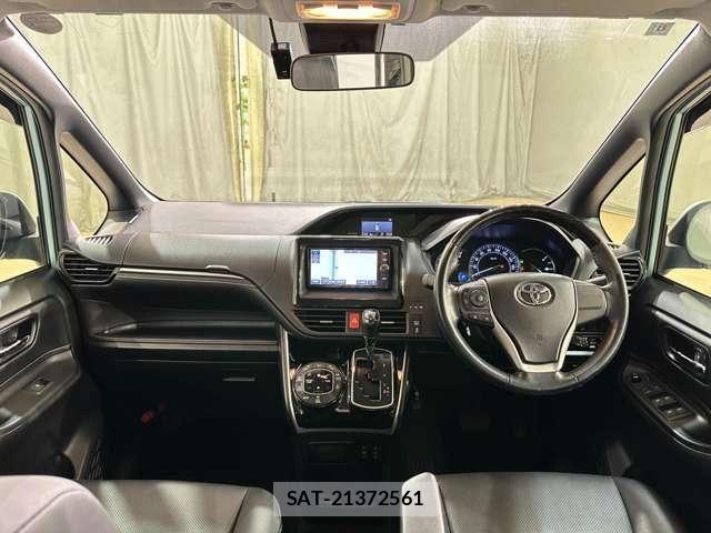 Toyota ESQUIRE 2016-12 8129943-17