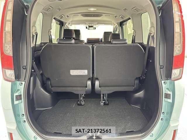 Toyota ESQUIRE 2016-12 8129943-26