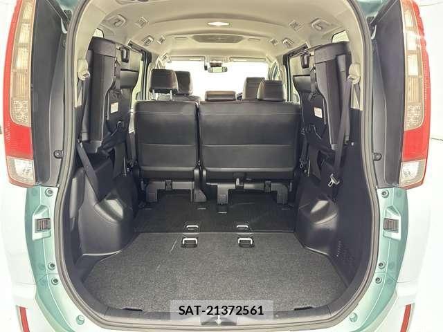 Toyota ESQUIRE 2016-12 8129943-28