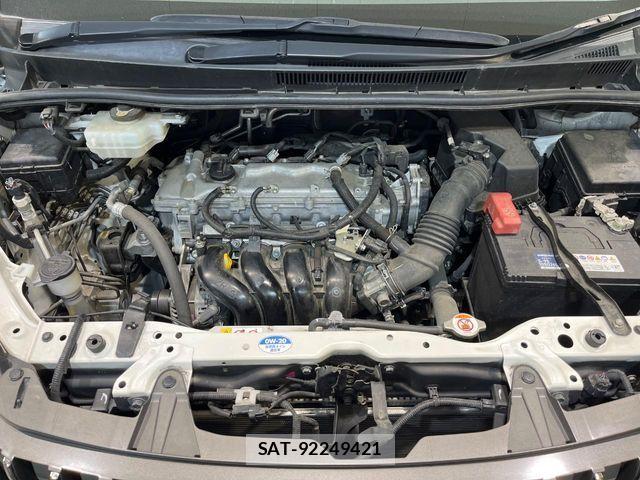 Toyota ESQUIRE 2019-05 8129940-17
