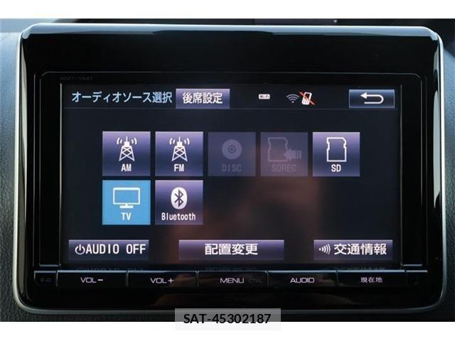 Toyota ESQUIRE 2016-04 8129942-29