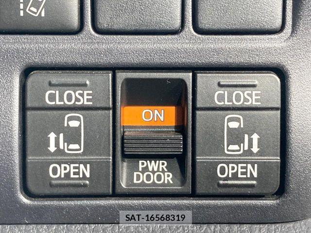 Toyota ESQUIRE 2019-09 8207418-3