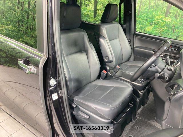 Toyota ESQUIRE 2019-09 8207418-7