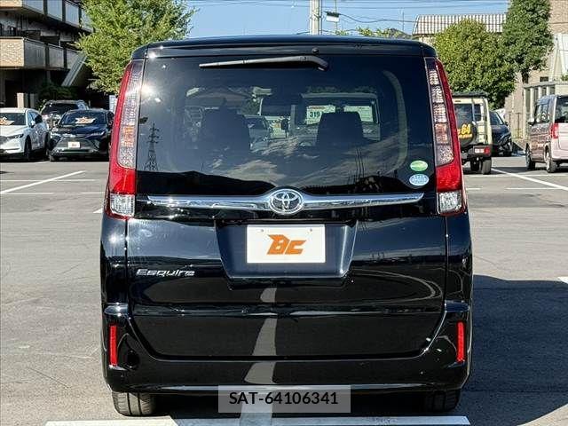 Toyota ESQUIRE 2015-02 8207422-13