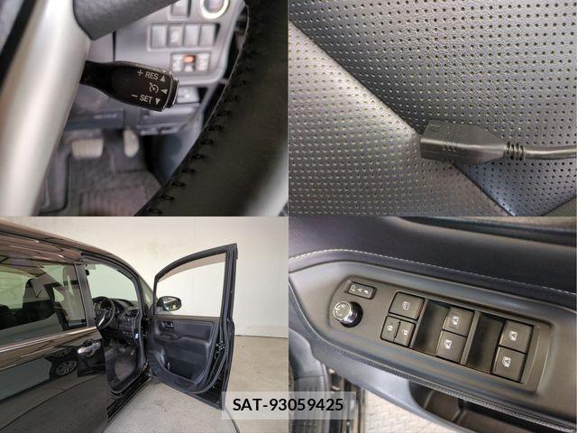 Toyota ESQUIRE 2016-01 8207425-29