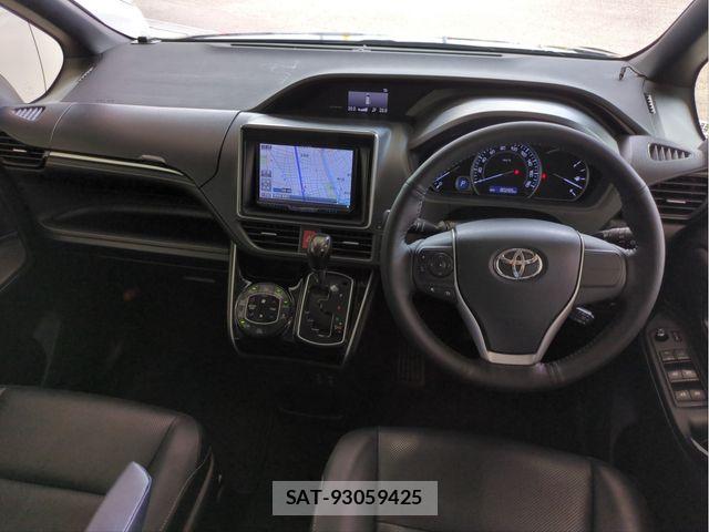 Toyota ESQUIRE 2016-01 8207425-7