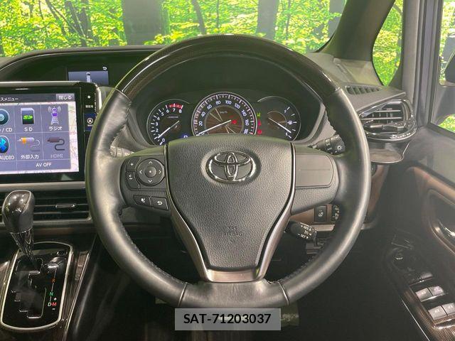 Toyota ESQUIRE 2019-03 8207417-11