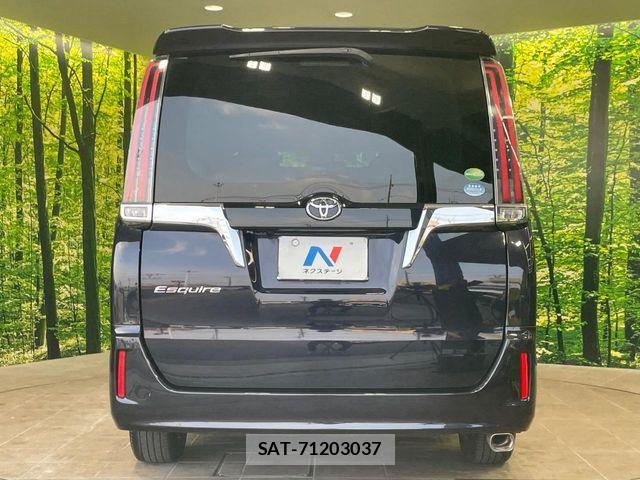 Toyota ESQUIRE 2019-03 8207417-15