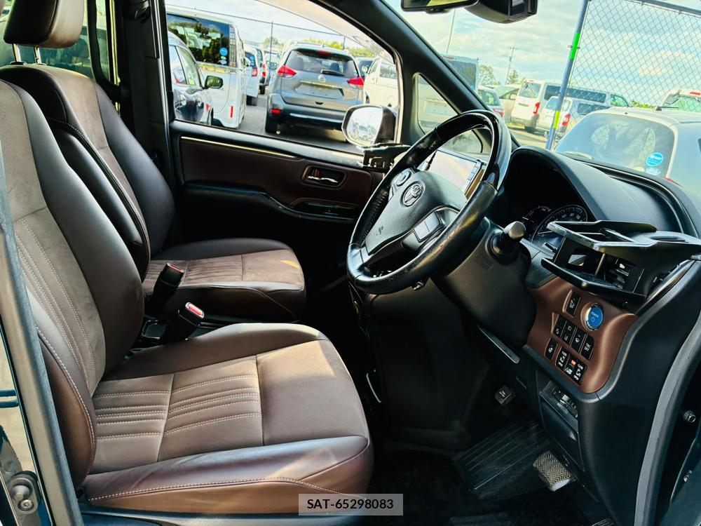 Toyota ESQUIRE 2018-09 8199626-11