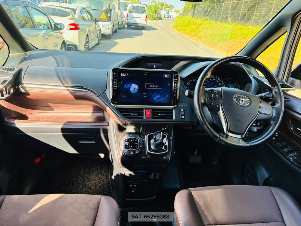 Toyota ESQUIRE 2018-09 8199626-12