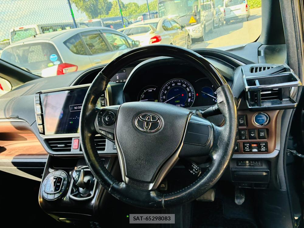 Toyota ESQUIRE 2018-09 8199626-14