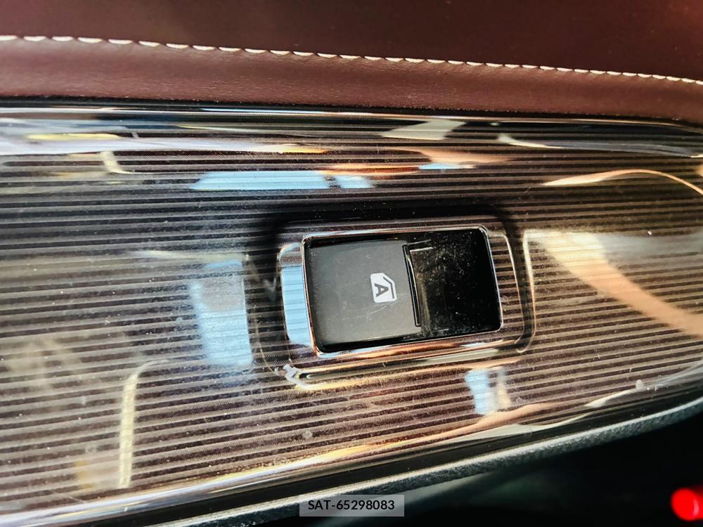 Toyota ESQUIRE 2018-09 8199626-23