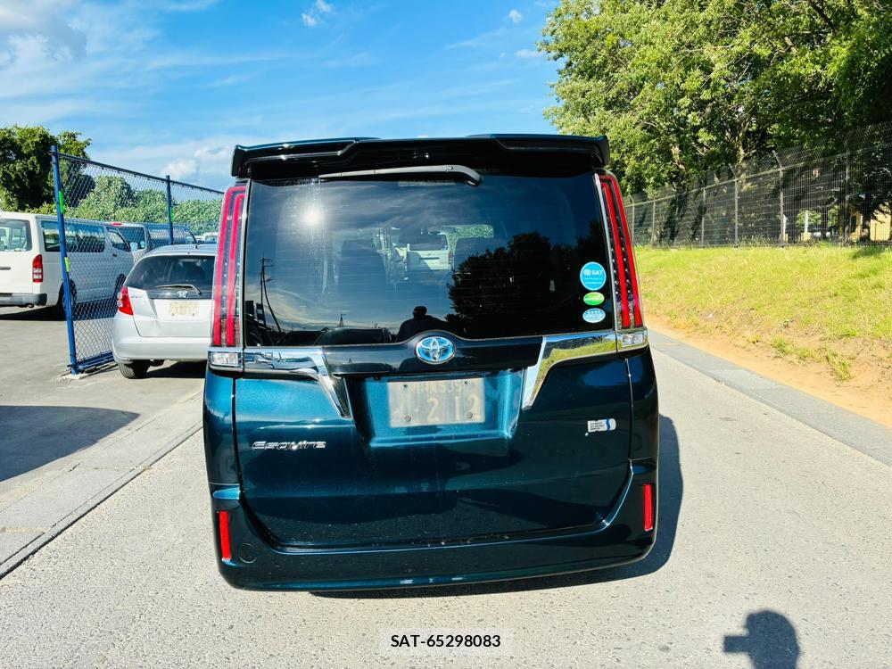 Toyota ESQUIRE 2018-09 8199626-3